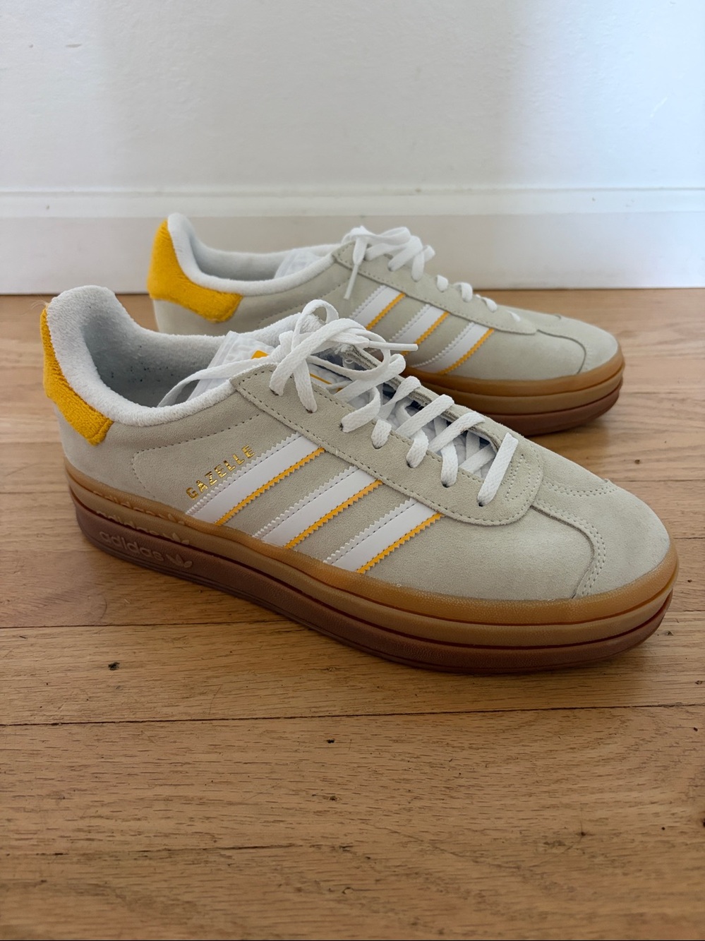 Adidas Gazelle Bold size 10.5 taupe white yellow gold